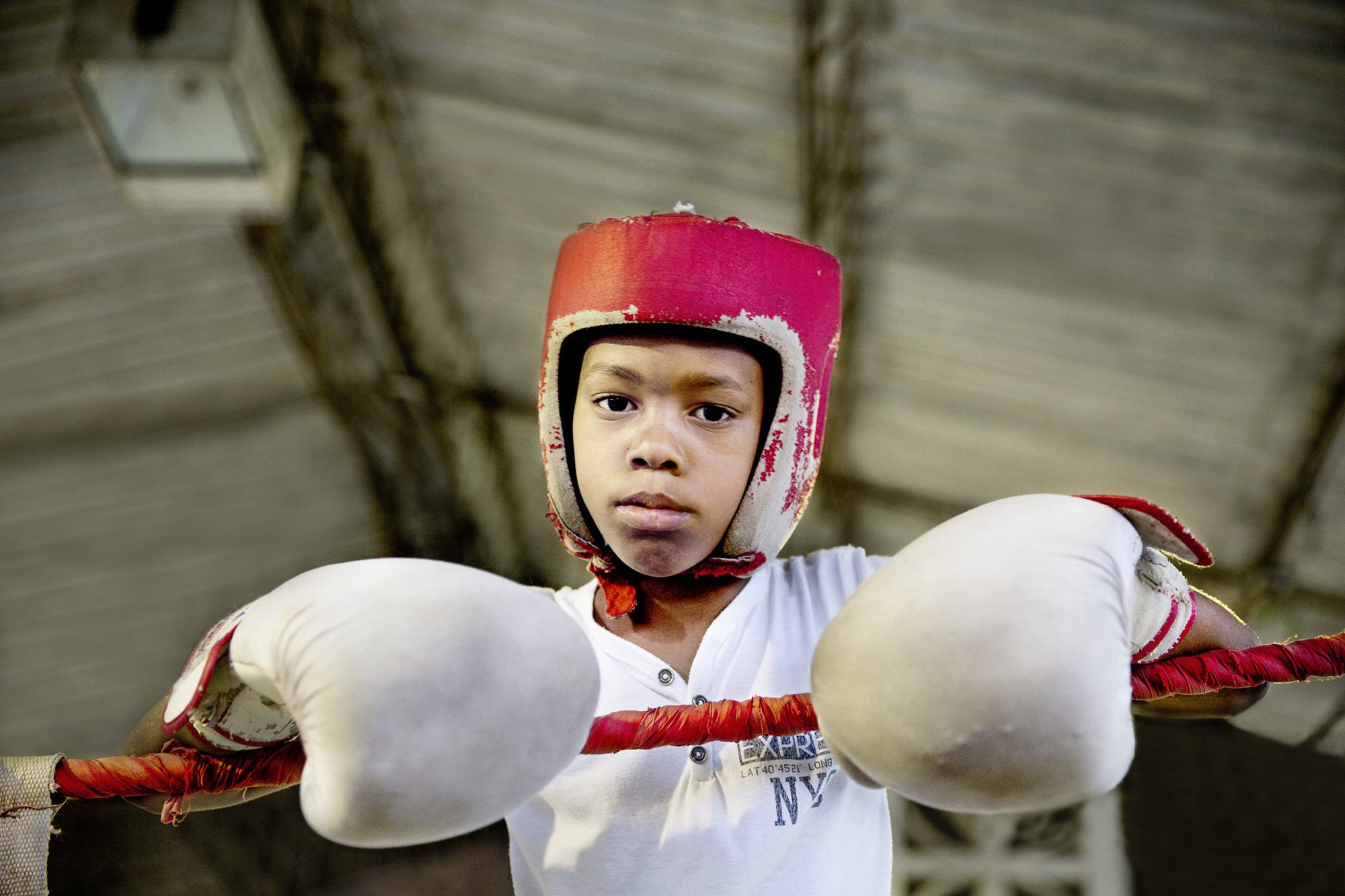 Kuba. Portrait eines Jungen im Ring. Foto Katharina Alt